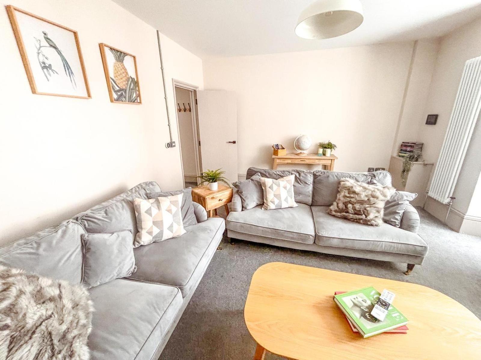 Oxford Street Grand Apartment- Free Evening Parking Southampton Exteriér fotografie